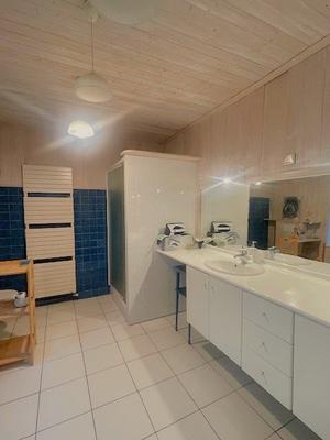 Maison - 300 m² - 7 pièces