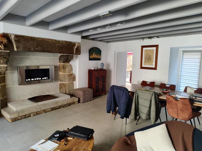 Maison de village - 225 m² - 7 pièces