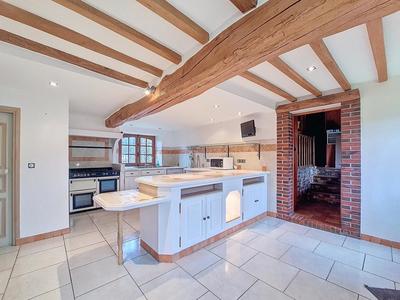 Maison - 115 m² - 4 pièces