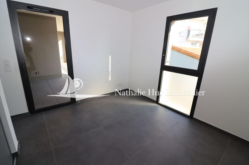 Appartement - 84 m² - 2 pièces
