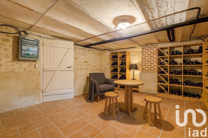 Maison - 214 m² - 10 pièces