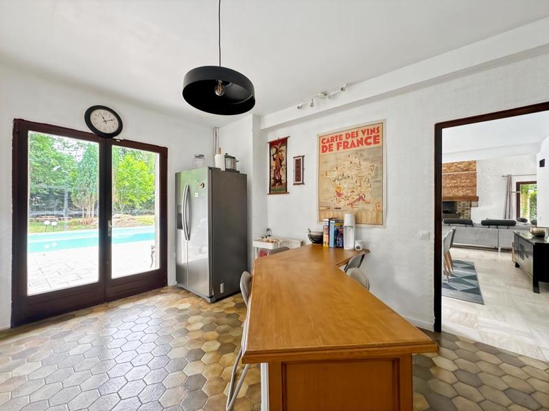 Maison en pierre - 300 m² - 10 pièces