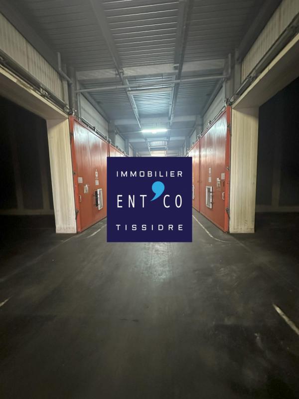 Entrepôt - 4 320 m²