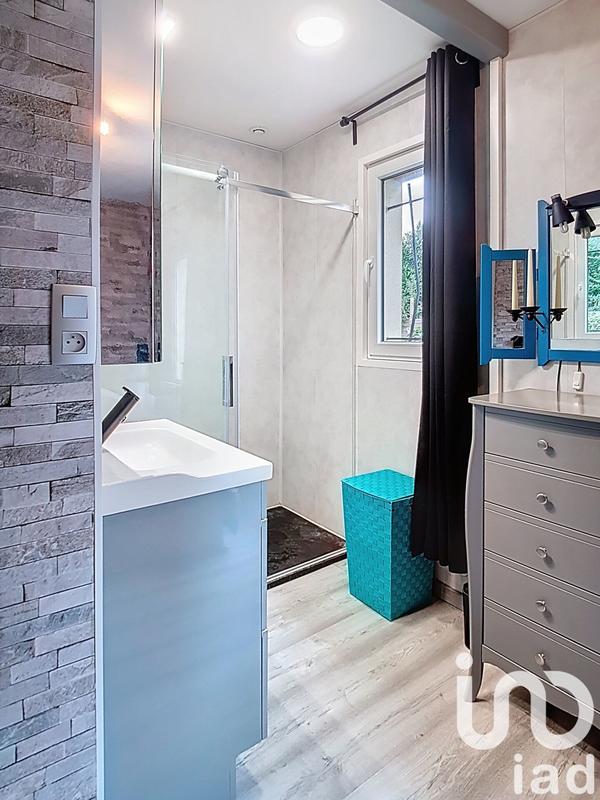 Maison - 97 m² - 5 pièces