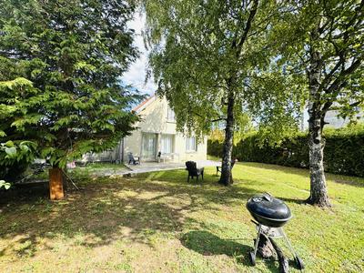 Maison - 95 m² - 5 pièces