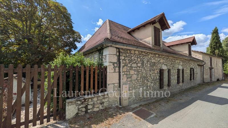 Maison - 88 m² - 5 pièces