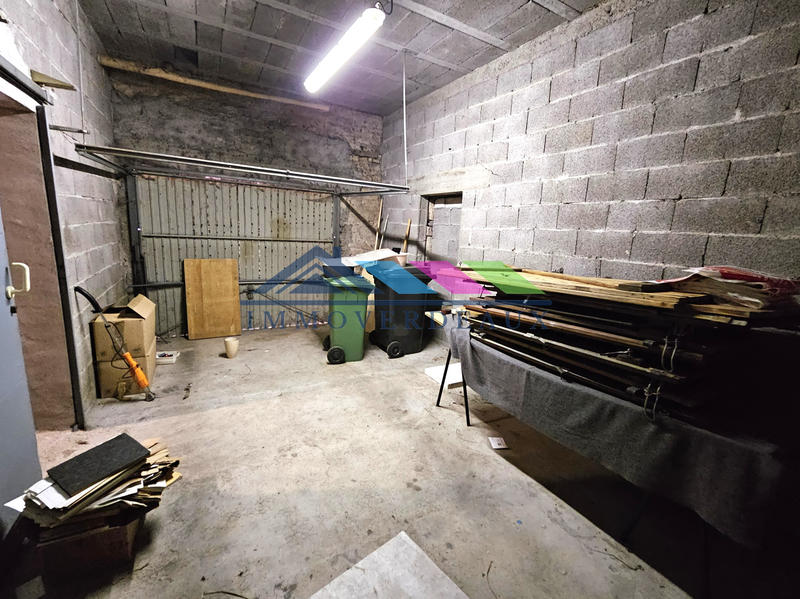 Maison - 184 m² - 7 pièces