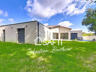 Maison - 180 m² - 7 pièces