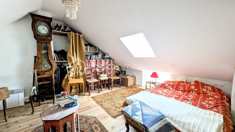 Maison en pierre - 140 m² - 6 pièces