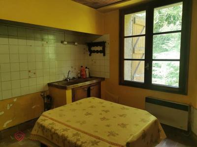 Maison de village - 87 m² - 5 pièces