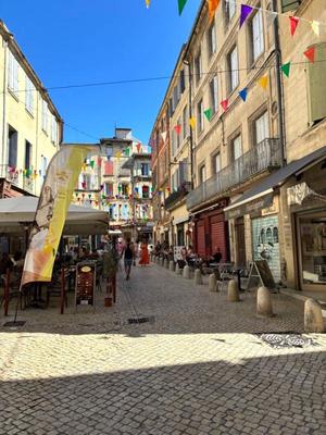 Immeuble - 410 m² - 20 pièces