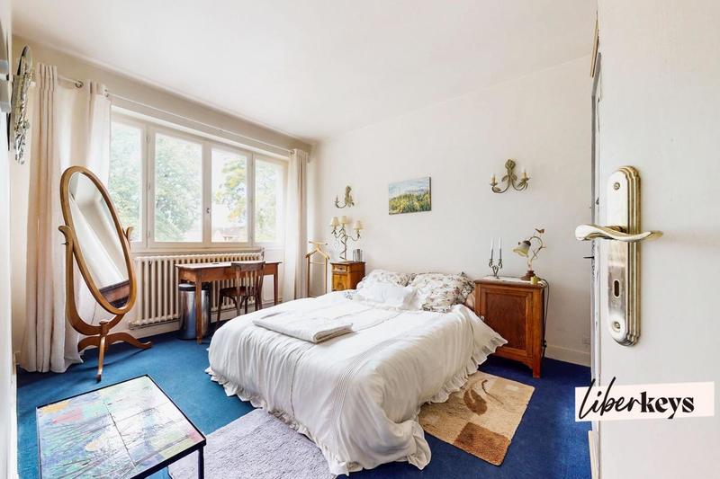 Appartement - 100 m² - 4 pièces