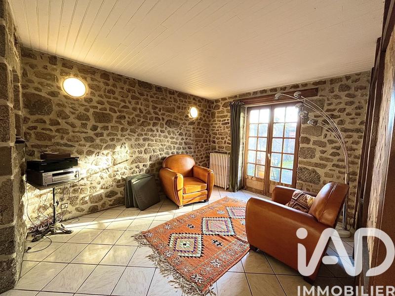 Maison de village - 184 m² - 7 pièces