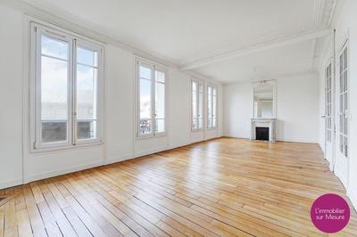 Appartement - 98 m² - 4 pièces