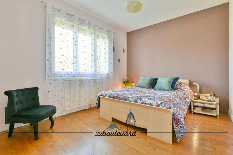 Maison - 122 m² - 5 pièces