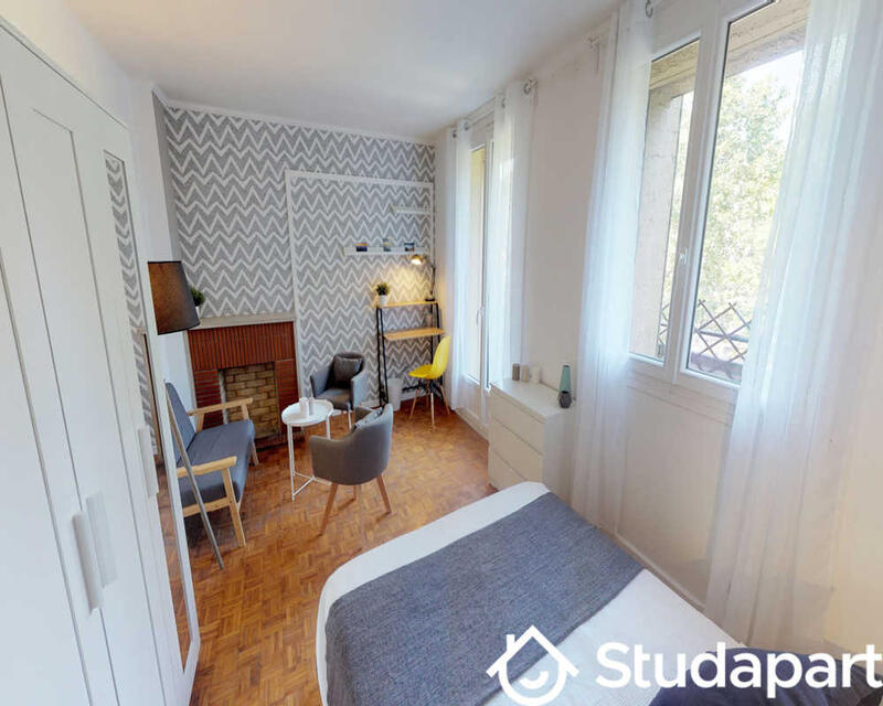 Chambre - 14 m² - 1 pièce