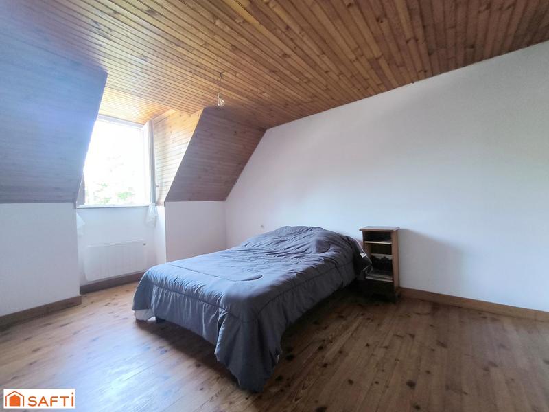 Maison - 138 m² - 9 pièces