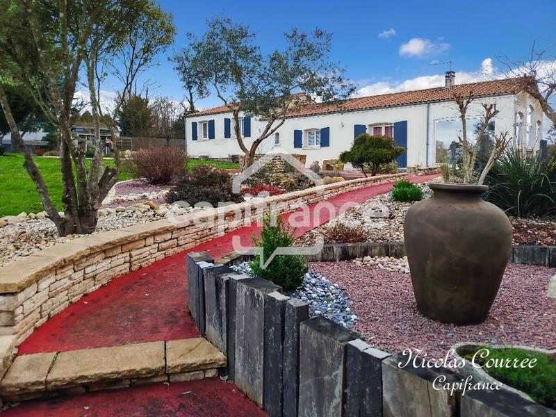 Maison - 140 m² - 6 pièces