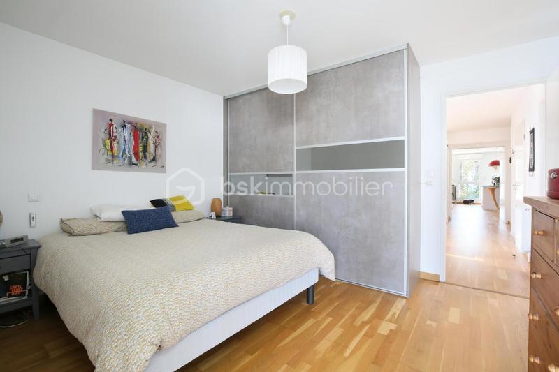 Appartement - 90 m² - 4 pièces