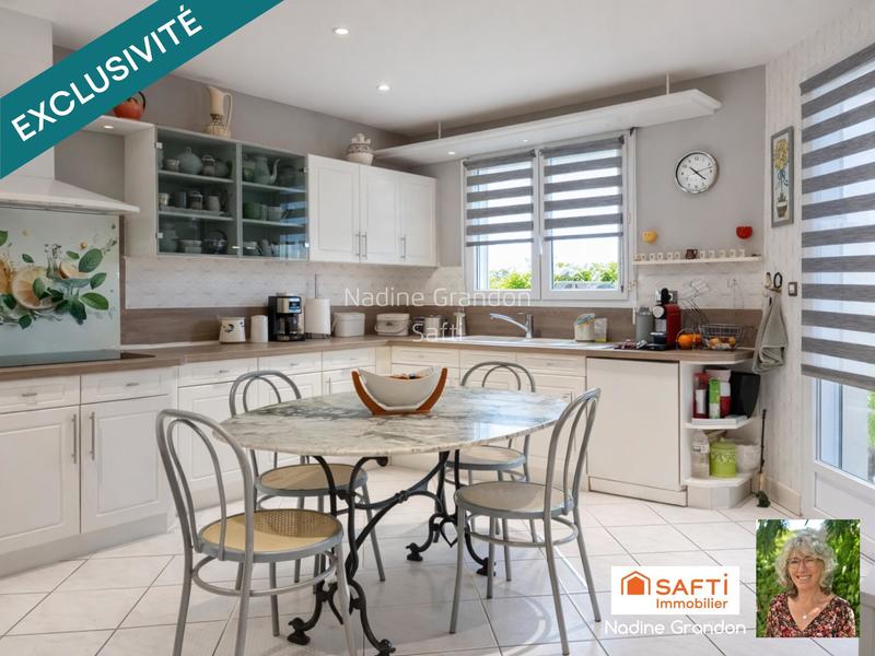 Maison - 178 m² - 7 pièces