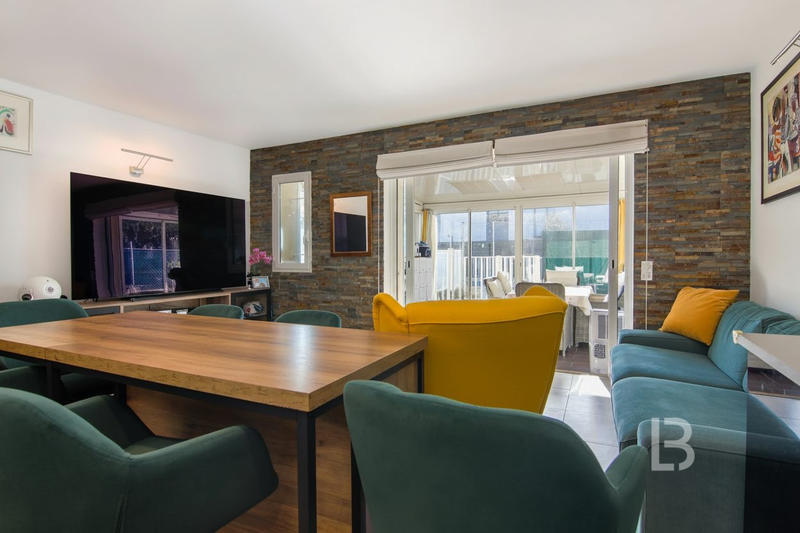 Appartement - 110 m² - 4 pièces