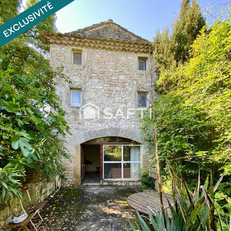 Maison - 289 m² - 12 pièces