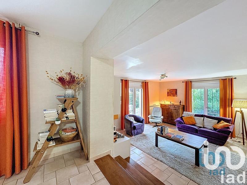 Maison - 178 m² - 8 pièces