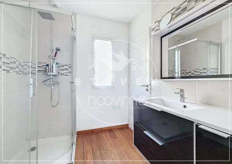 Maison - 77 m² - 4 pièces