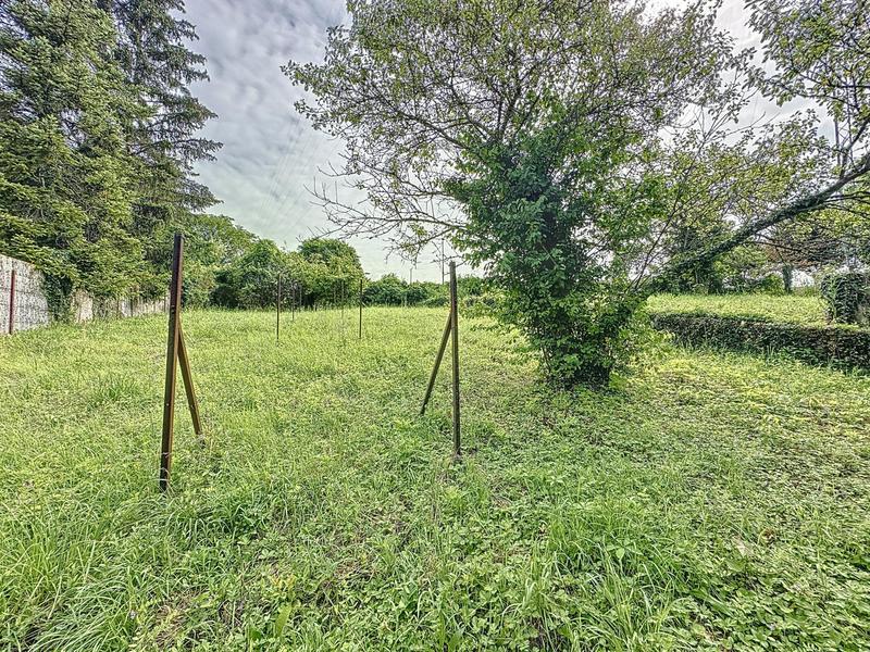 Maison - 232 m² - 10 pièces