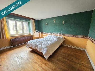 Maison - 158 m² - 5 pièces