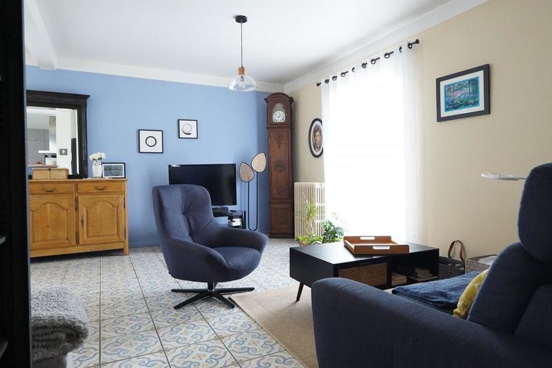 Maison - 196 m² - 7 pièces