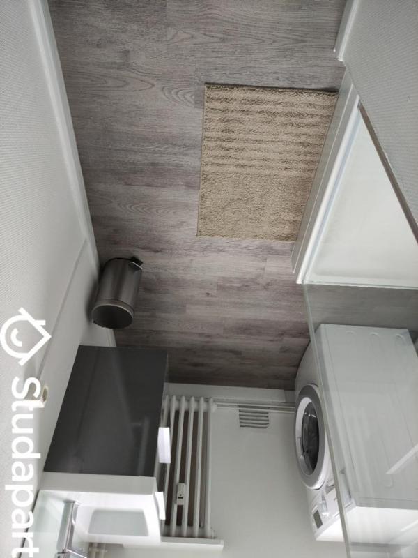 Chambre - 9 m² - 1 pièce