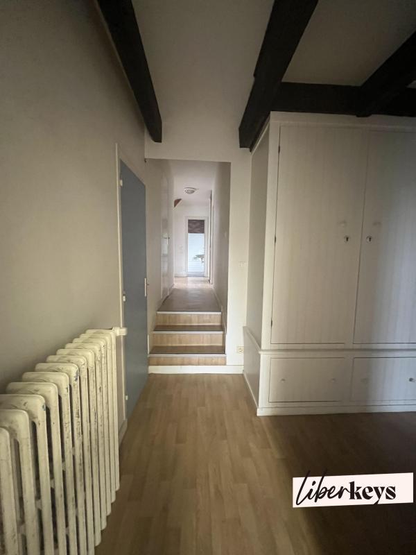 Maison - 182 m² - 8 pièces