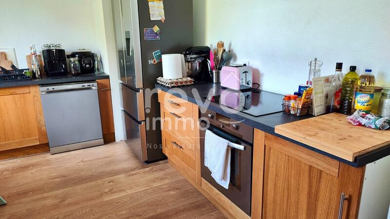 Maison - 205 m² - 7 pièces