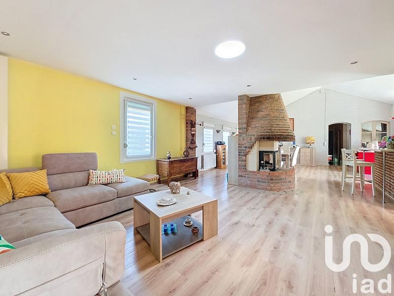 Maison - 212 m² - 6 pièces