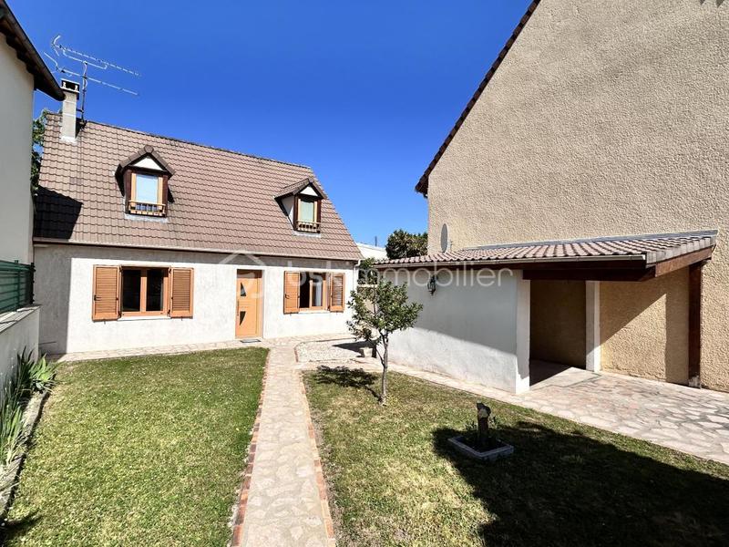 Pavillon - 100 m² - 5 pièces