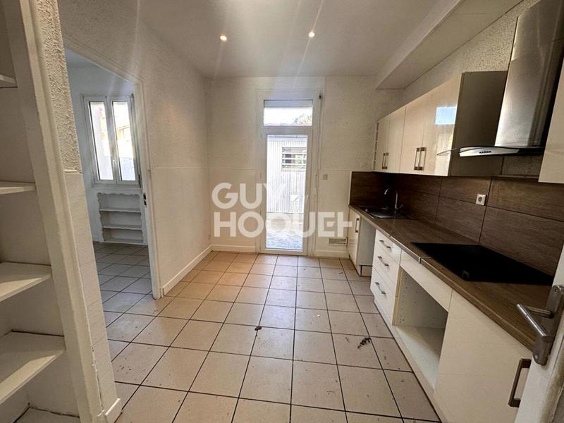 Appartement - 100 m² - 5 pièces