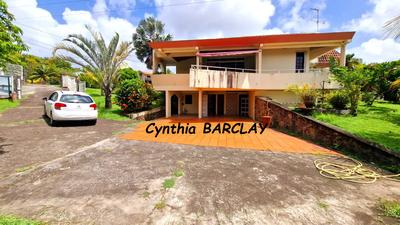 Maison d'architecte - 179 m² - 9 pièces