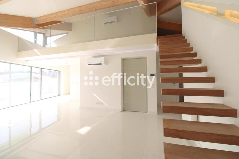 Appartement - 197 m² - 4 pièces