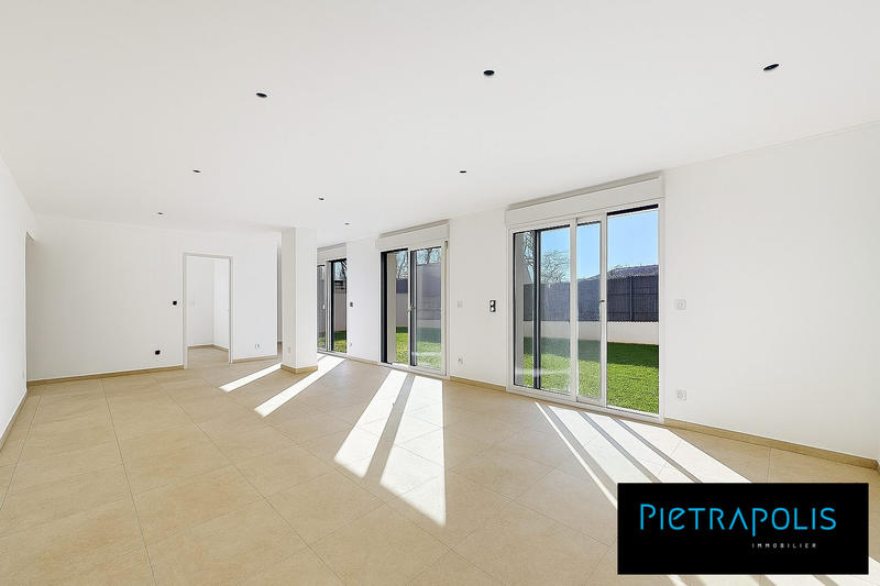 Appartement - 109 m² - 4 pièces