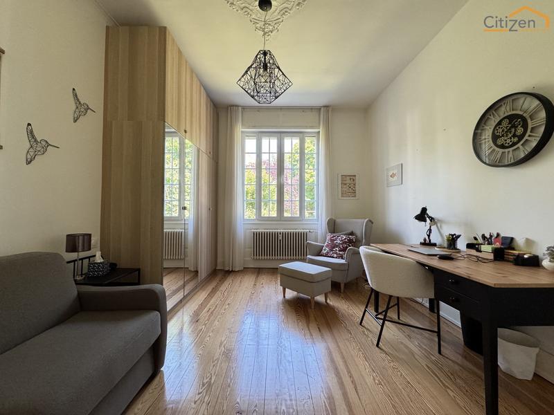 Appartement - 103 m² - 4 pièces