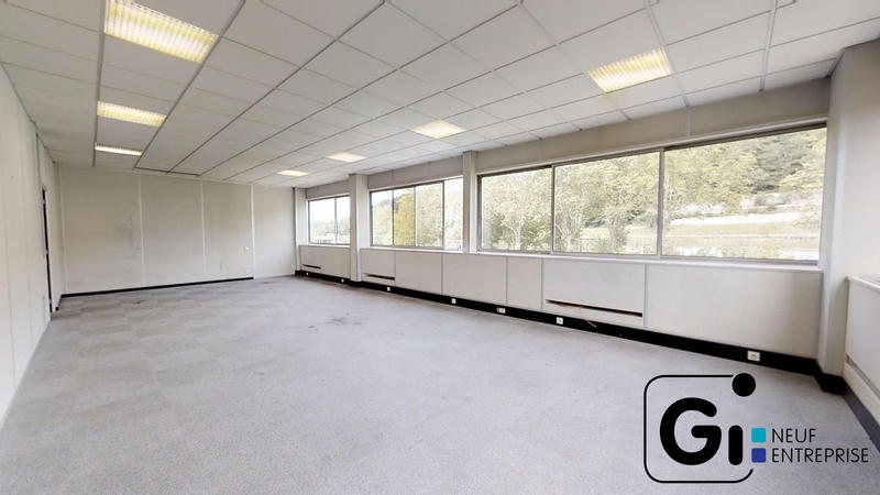 Bureau - 154 m² - 4 pièces