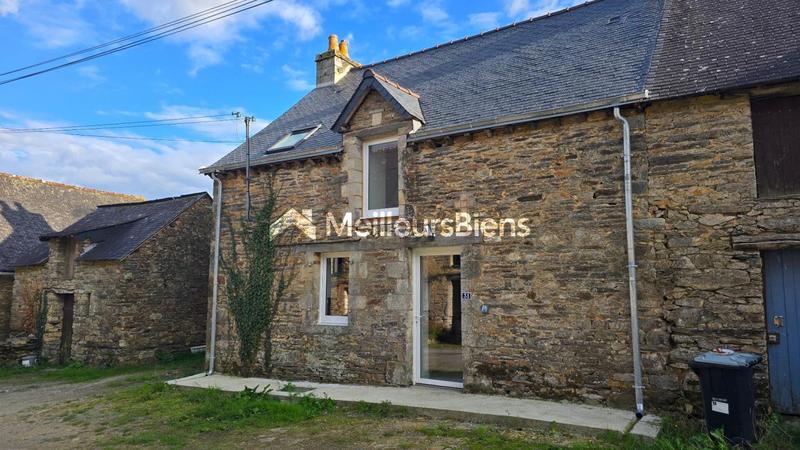 Maison - 80 m² - 5 pièces