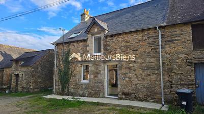 Maison - 80 m² - 5 pièces