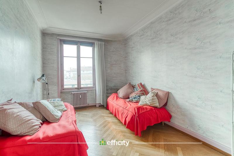 Appartement bourgeois - 133 m² - 5 pièces