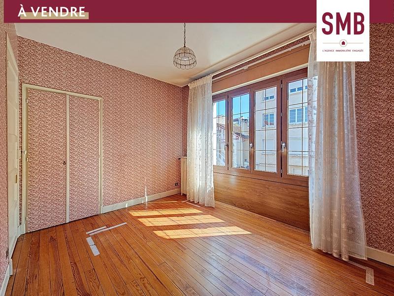 Maison de ville - 180 m² - 8 pièces