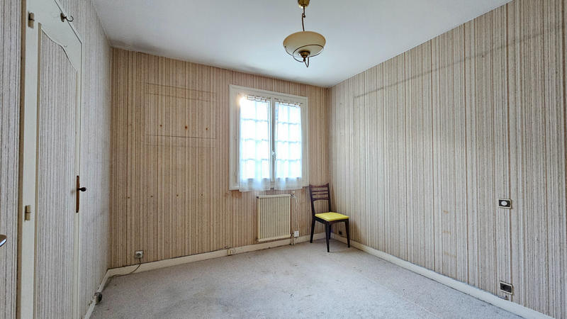 Maison - 185 m² - 7 pièces