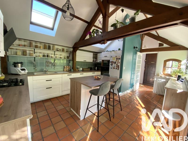 Maison - 186 m² - 7 pièces