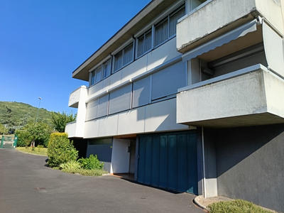 Appartement - 76 m² - 3 pièces