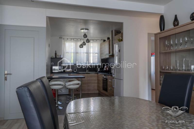 Maison traditionnelle - 121 m² - 5 pièces